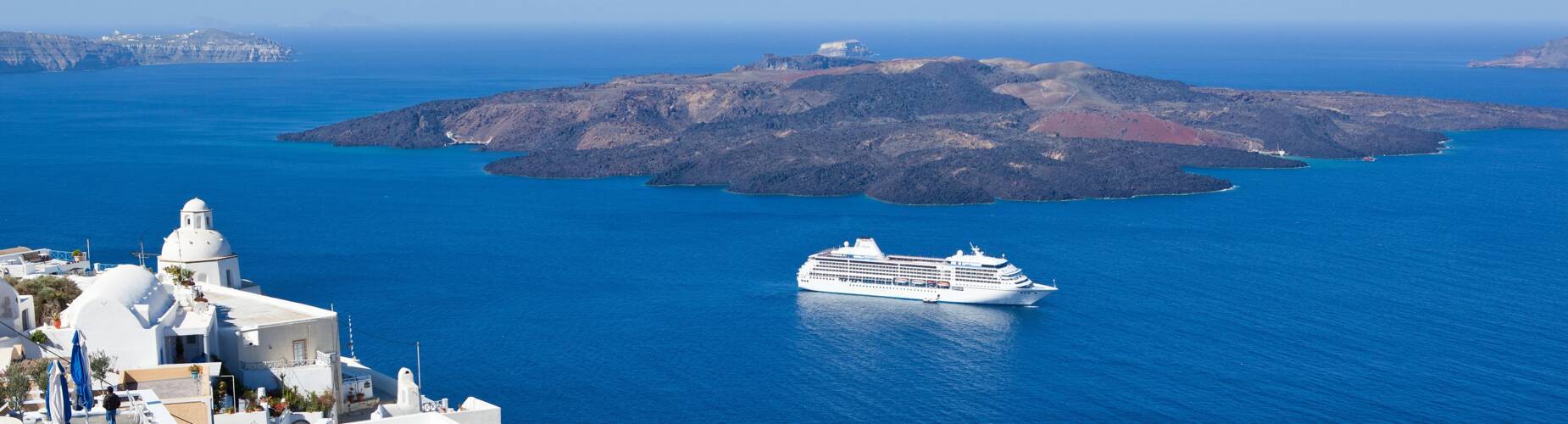 Mariner Santorini ship