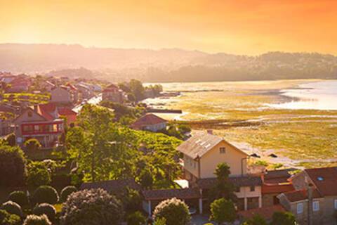 A panoramic aerial view of Vigo