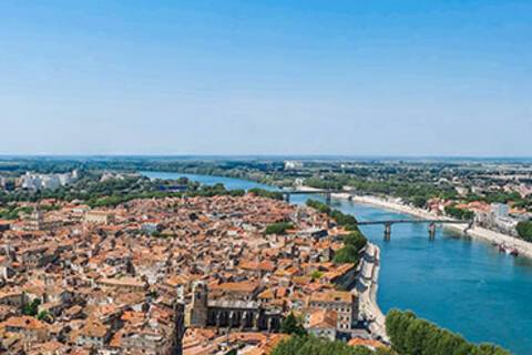 An aerial view of Arles