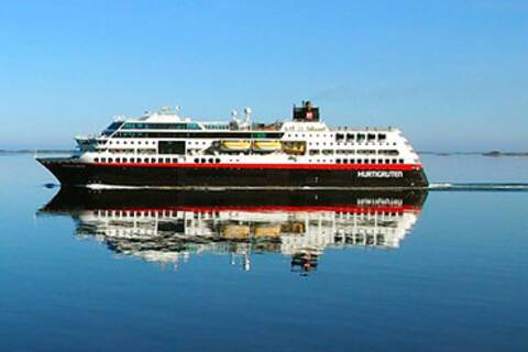 MS Trollfjord, Hurtigruten