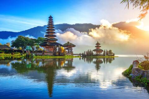 Bratan temple Bali