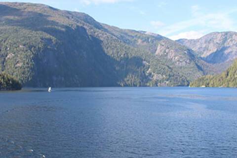 A panoramic view of Rudyerd Bay