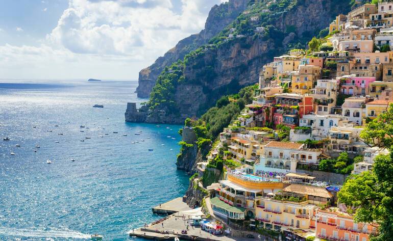 Quick Stop Guide To The Amalfi Coast Rol Cruise